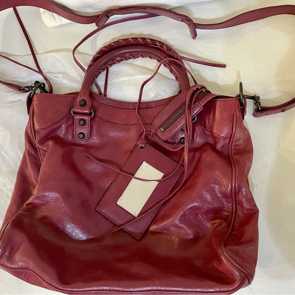 Balenciaga City Bag in Excellent Condition,mirror still has the plastic covering - Picture 6 of 14